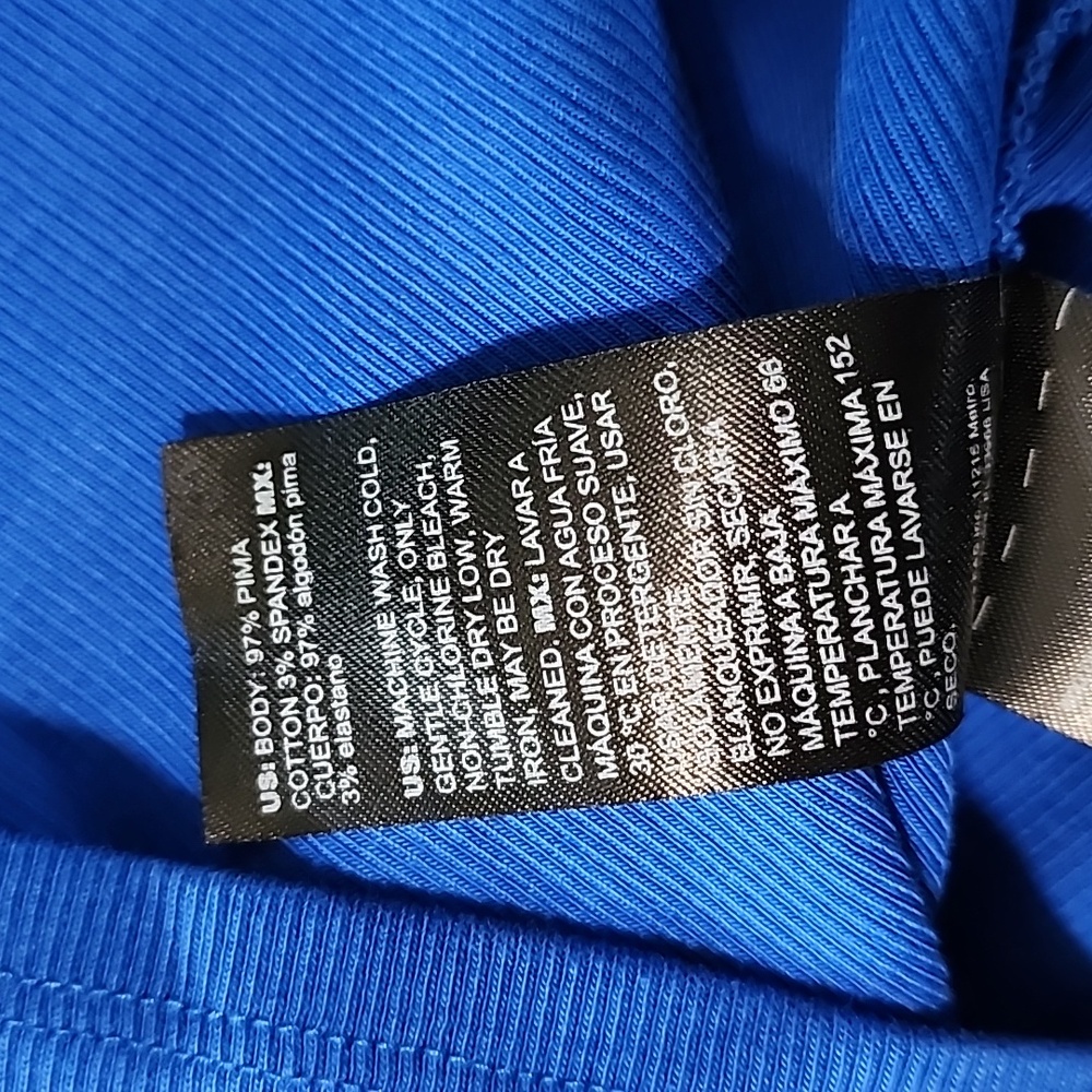 🦇 WHBM Forme Ribbed Stretch Button Tee 🦇 - Picture 4 of 5
